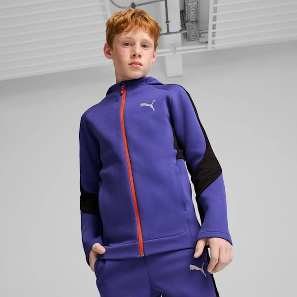 Cúlaíocht ag an Óige: EVOSTRIPE Hoodie Mór-Leanaí | Éadaí Spóirt PUMA, stíl agus compord do do pháiste.